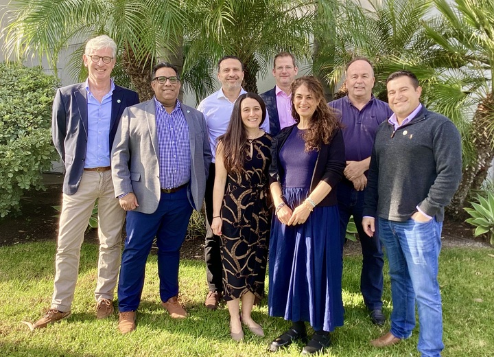 CE1E7CE4-FFC6-4426-AABF-A09BF3D2CCB5